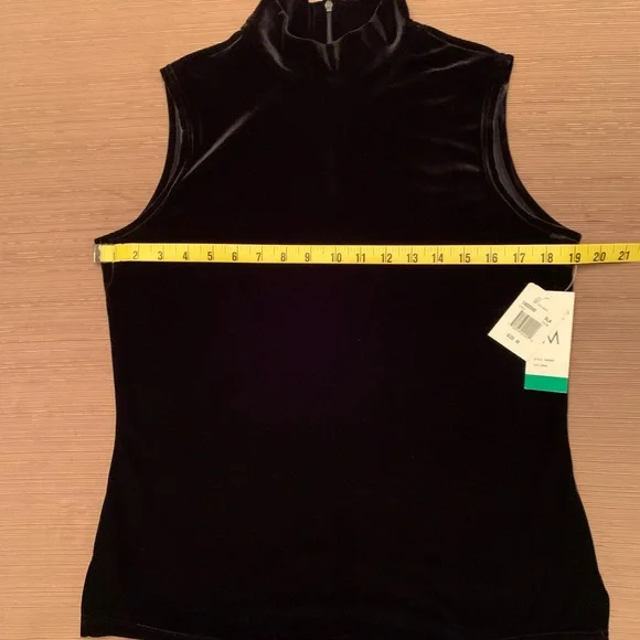 Notations Black Velvet Sleeveless Top Holiday Classic - Picture 5 of 9